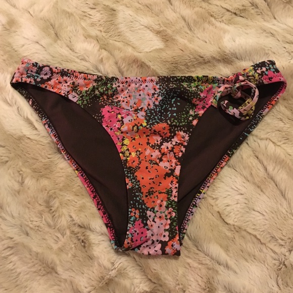 Swim suit bottom