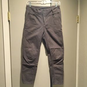 Alice + Olivia Anders Jeans in Grey