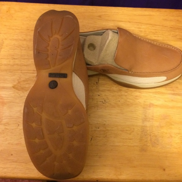 Shoes - Picture 3 of 3