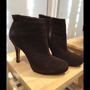 Steve Madden booties SOLD ON ANOTHER SITE