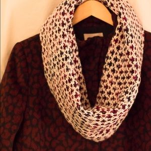 GAP Knit Infinity Scarf *New with Tags*