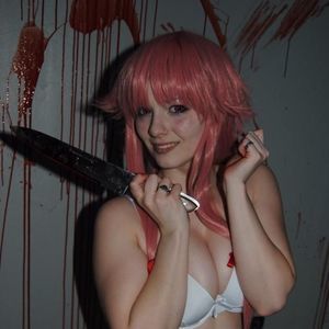 Meet your Posher, Scarlette