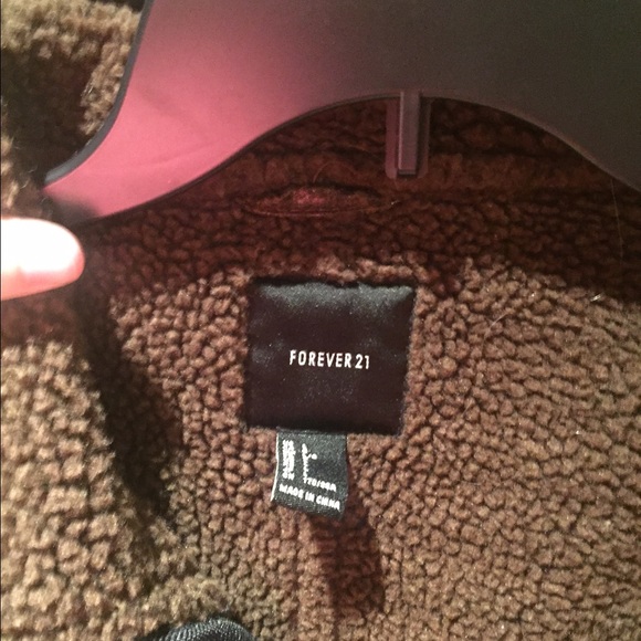 Brown fur jacket - Picture 2 of 3