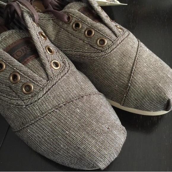 Toms