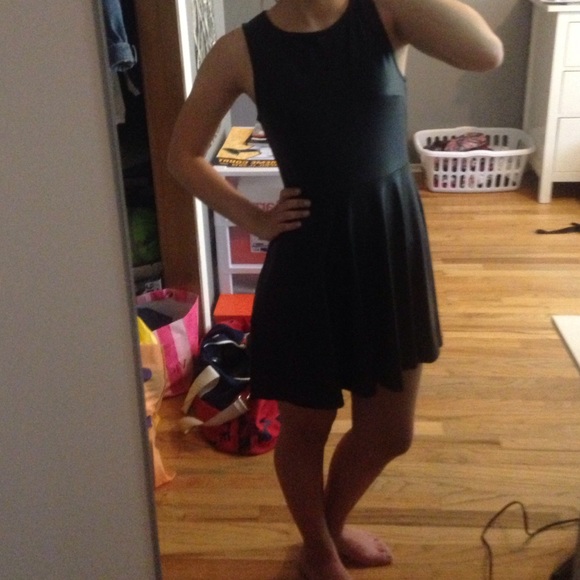 black leather dress! - Picture 2 of 2