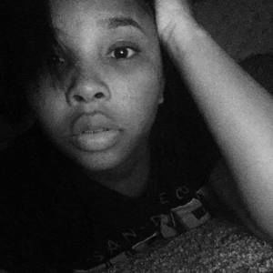 Meet your Posher, Desi