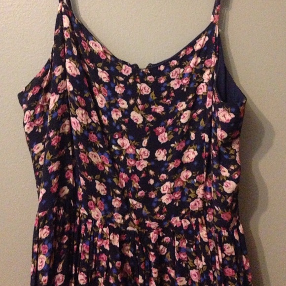 Floral shift dress - Picture 3 of 3