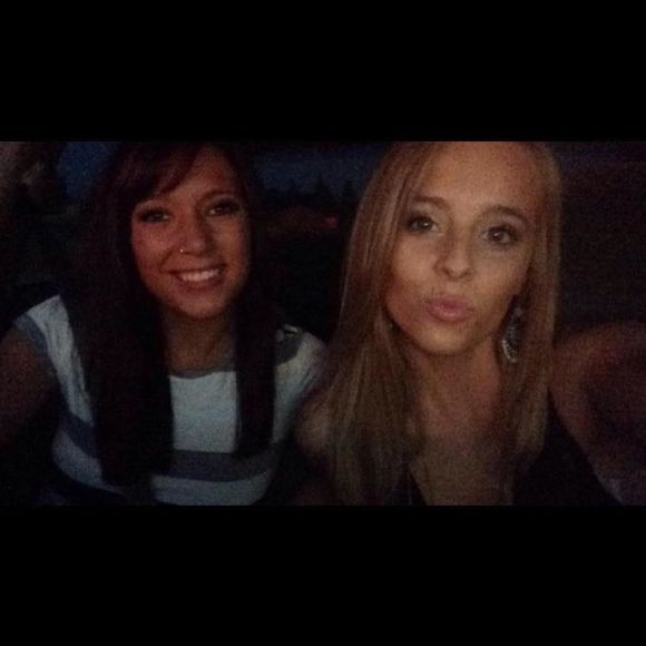 Meet your Posher, Becka