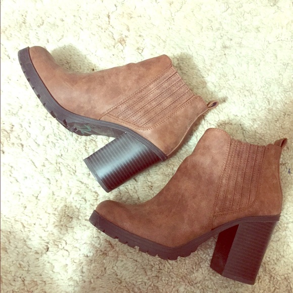 Cute heel booties
