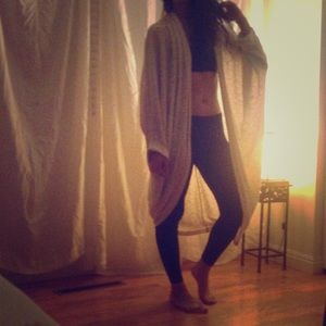 💥SALE💥American Apparel Bouclé Shawl Cardigan