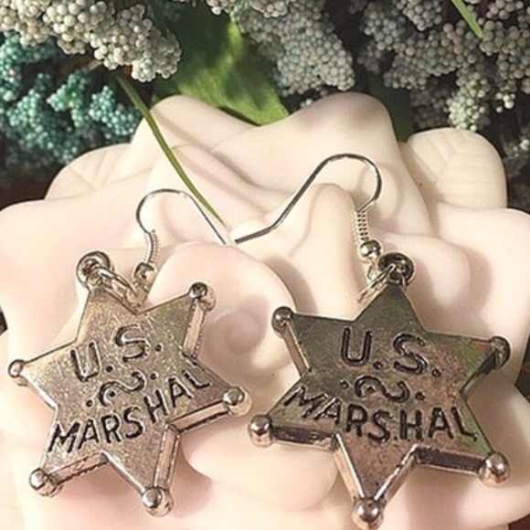 U.S. Marshal Earrings - Picture 7 of 9
