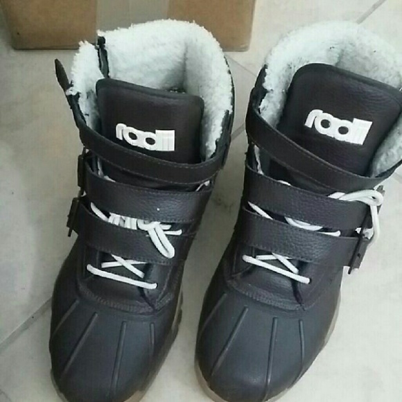 Men Radii Boots - Picture 1 of 3