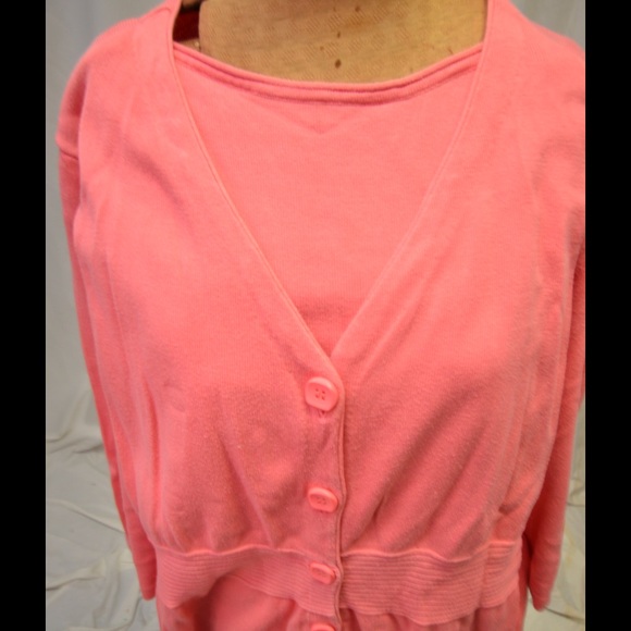 Peach sweater - Picture 3 of 3