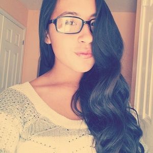 Meet your Posher, Michaela