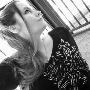 Meet your Posher, Stacy