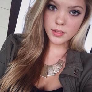 Meet your Posher, Skylar