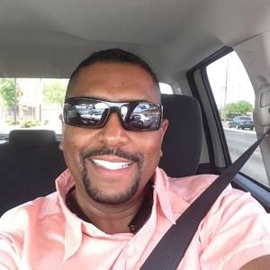 Meet your Posher, Elliot