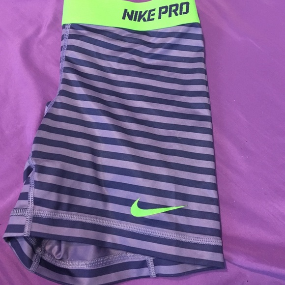 Nike pro spandex