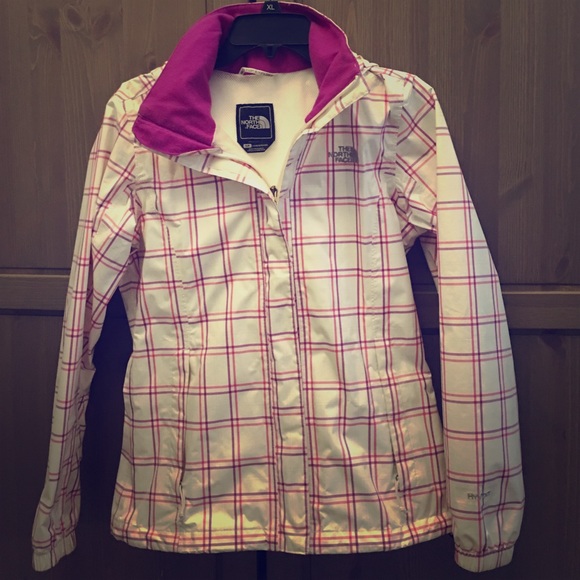 HOODED LIGHT WEIGHT NORTH FACE COAT!
