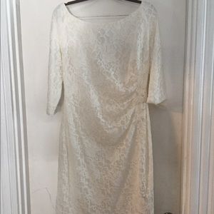 Beautiful NWT Ralph Lauren Dress. Size 12