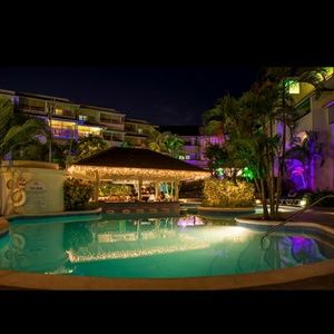 Meet your Posher, Abigail