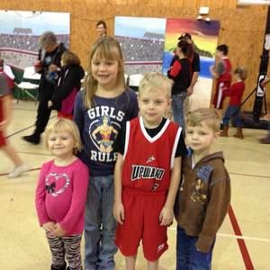 Meet your Posher, Robin