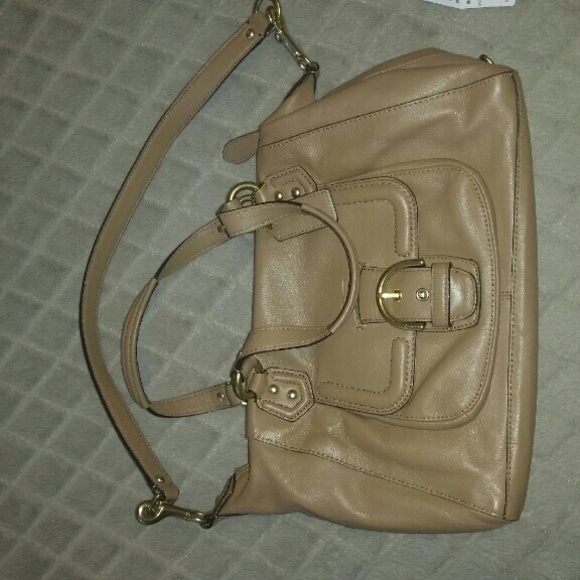 Coach satchel - Picture 2 of 4