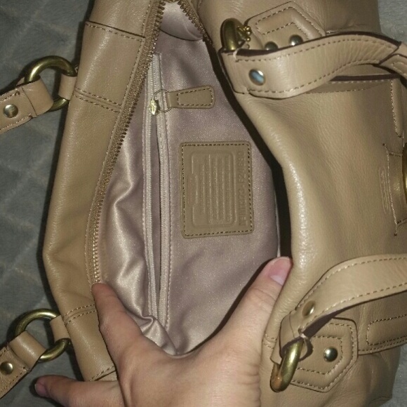 Coach satchel - Picture 4 of 4