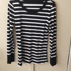 Gap long sleeve shirt