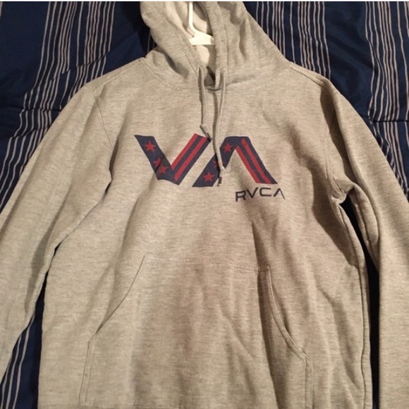 Sweatshirt reserved
