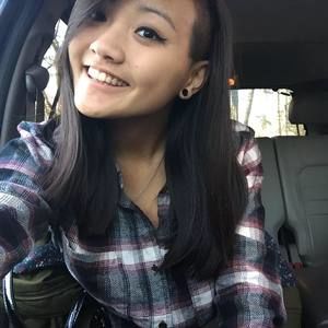 Meet your Posher, Leeann