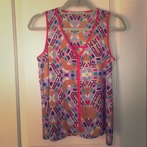 Multi color tank