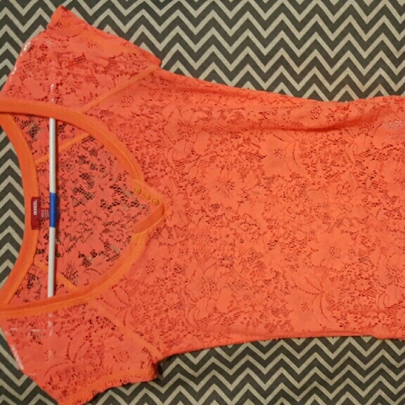 Floral cutout baby t