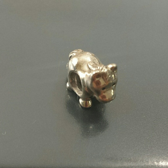 Horse bead