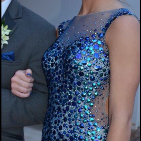 Jovani Prom Dress - Picture 3 of 4