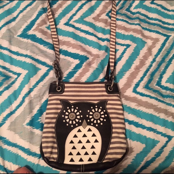 Owl purse. - Picture 1 of 2