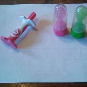 Infant/toddler feeding & water bottleaccessory set