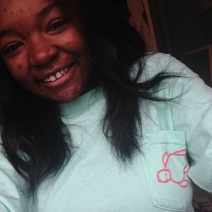 Meet your Posher, Lauren