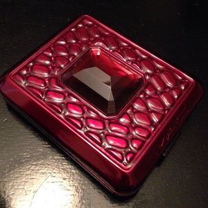 MAC limited edition eyeshadow palette