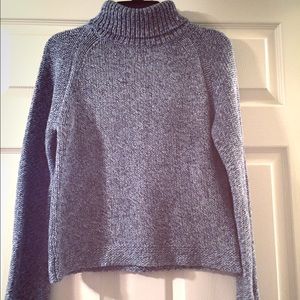 Sweater size M