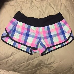 Lulu lemon running shorts