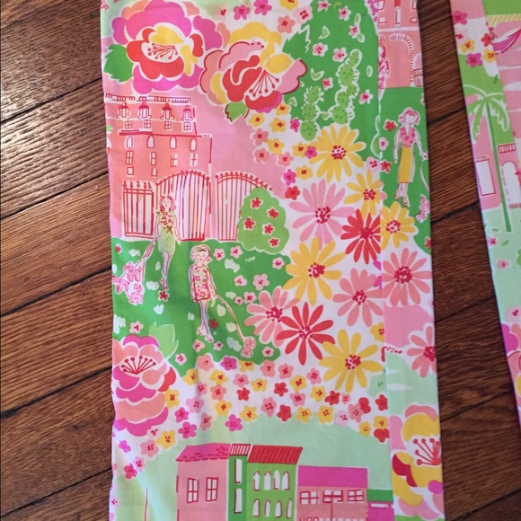 Lilly Pulitzer Capri Pants - Picture 2 of 4