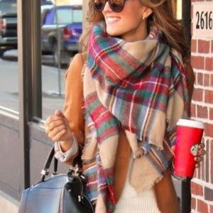 Chunky plaid blanket scarf