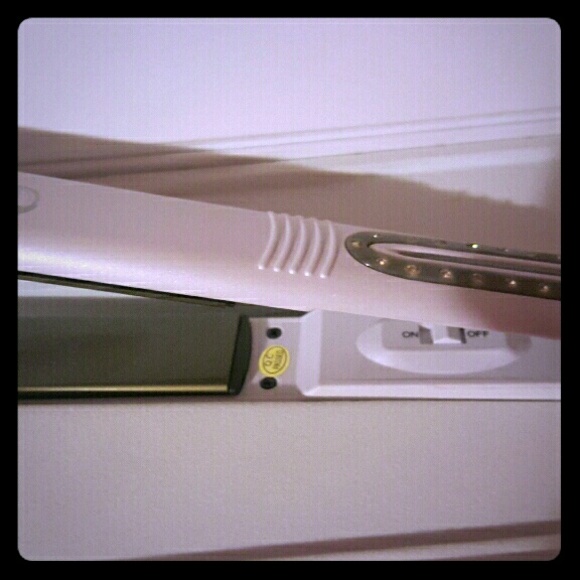 Flat iron