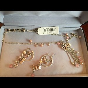 Blush pink necklace set.