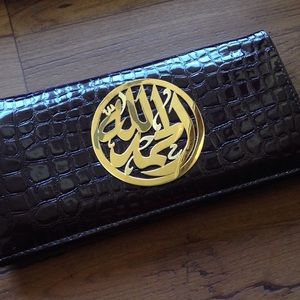 MUST HAVE Authentic Maroon Leather Handbag Clutch