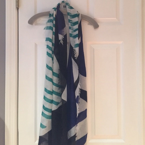 Multi colored lightweight scarf