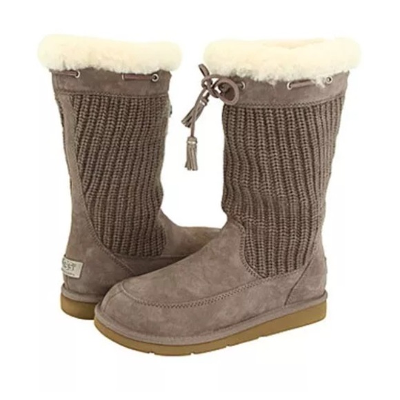 💯% authentic UGG boots
