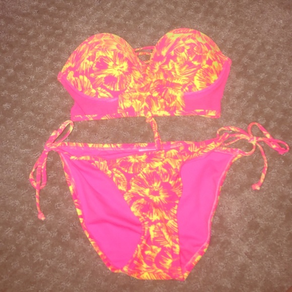 Floral & Mesh Bikini