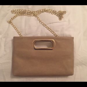 CROSSBODY/MED SIZE PURSE